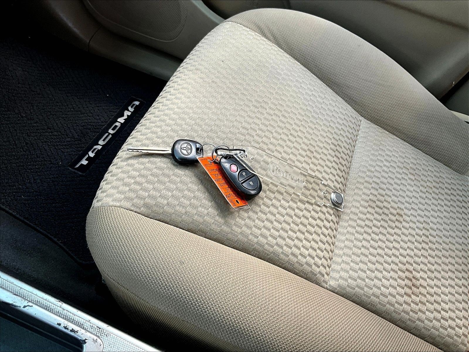 2015 Toyota Tacoma PreRunner - Photo 38