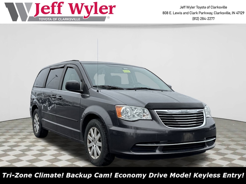 Used 2015 Chrysler Town & Country LX Van