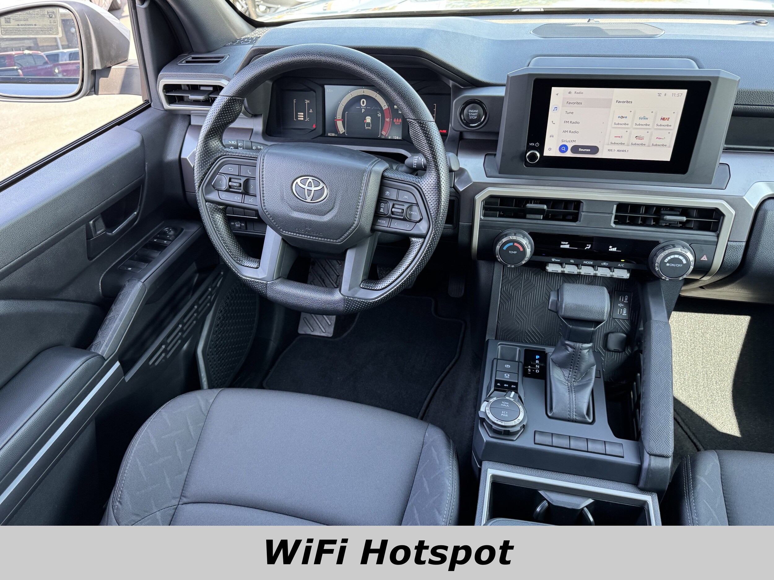 2025 Toyota Tacoma Double Cab photo 4
