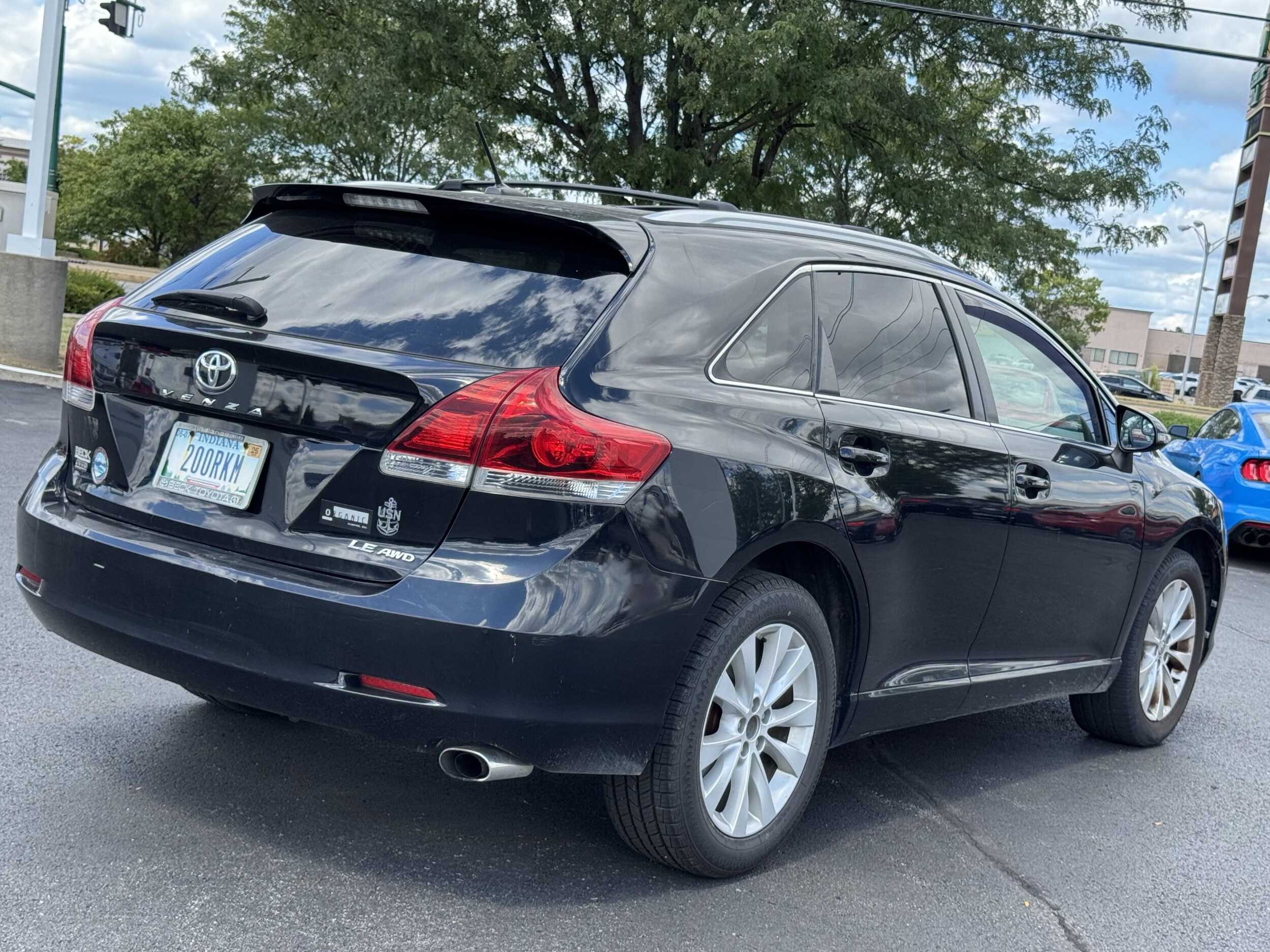 2013 Toyota Venza LE photo 3
