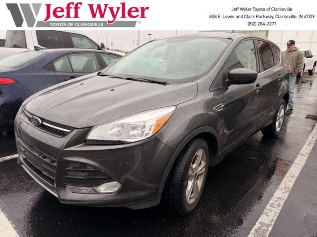 Used 2015 Ford Escape SE SUV