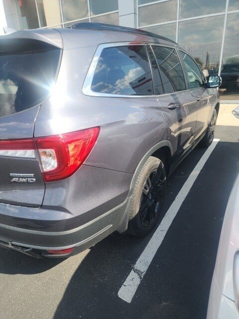 2022 Honda Pilot Special Edition photo 3