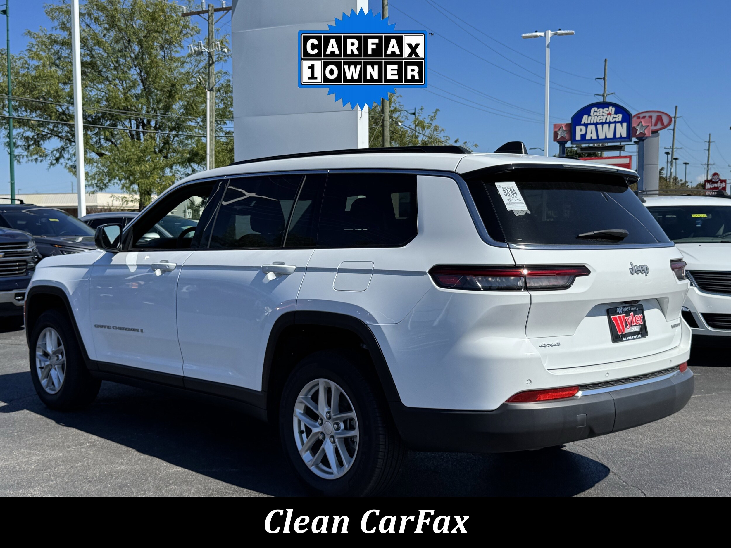 2024 Jeep Grand Cherokee Laredo X photo 2