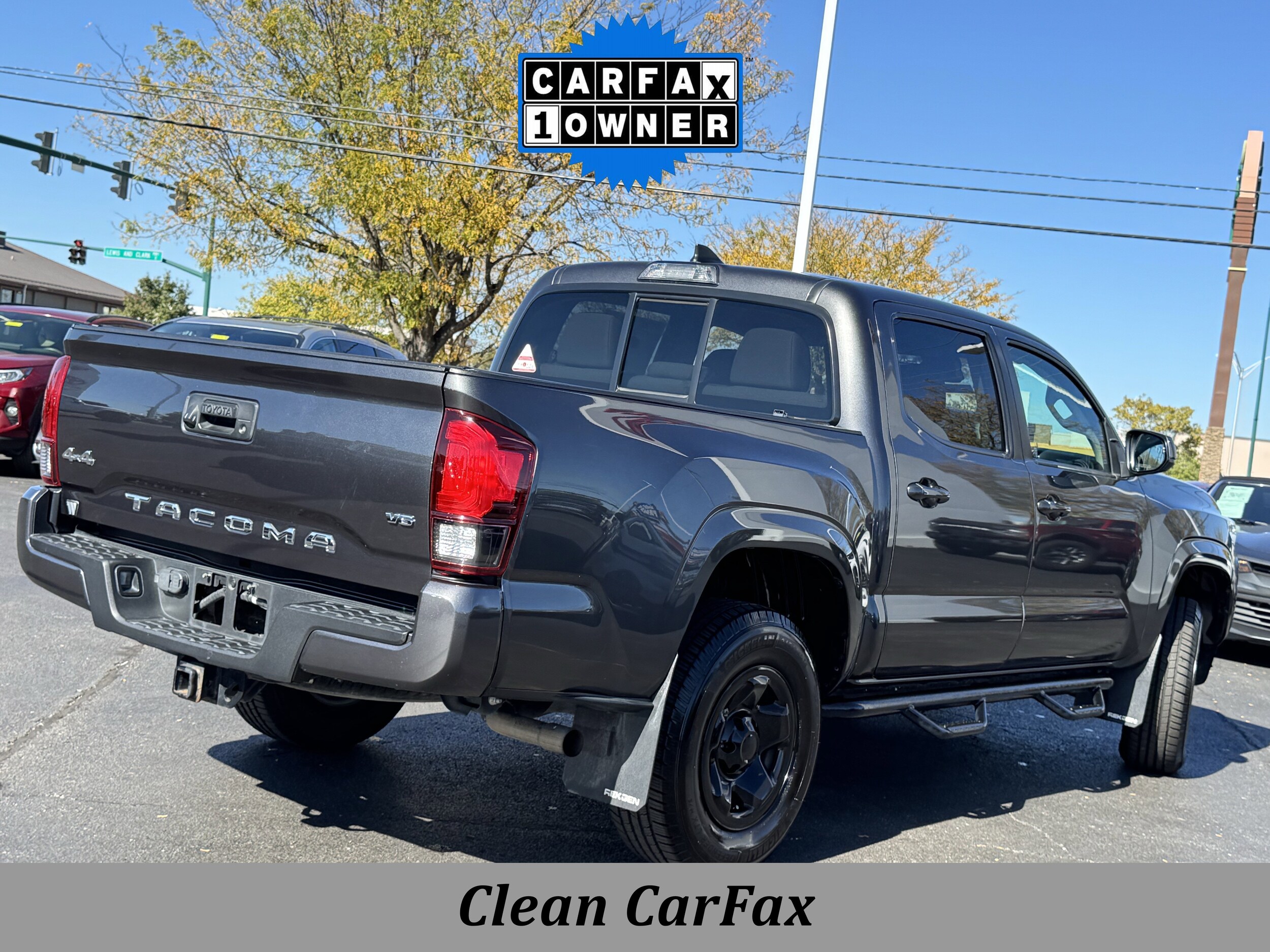 2019 Toyota Tacoma TRD Double Cab photo 2