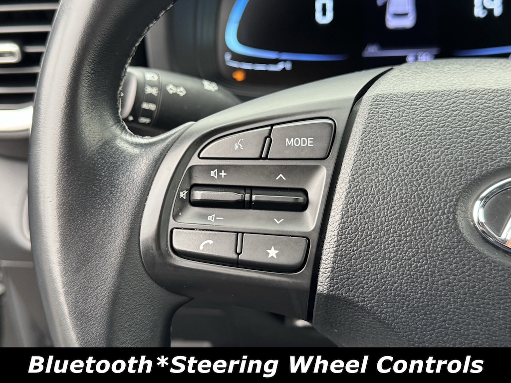 Used 2023 Hyundai Venue SEL SUV