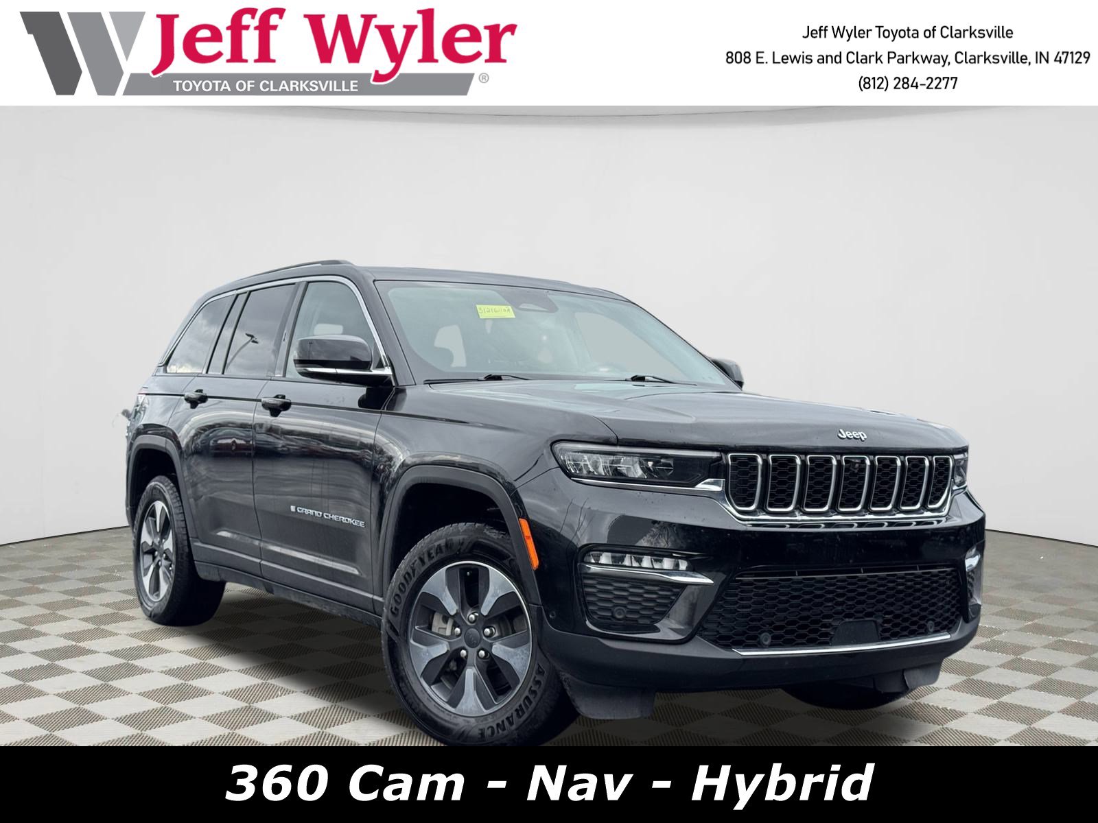 2022 Jeep Grand Cherokee 4xe's photo