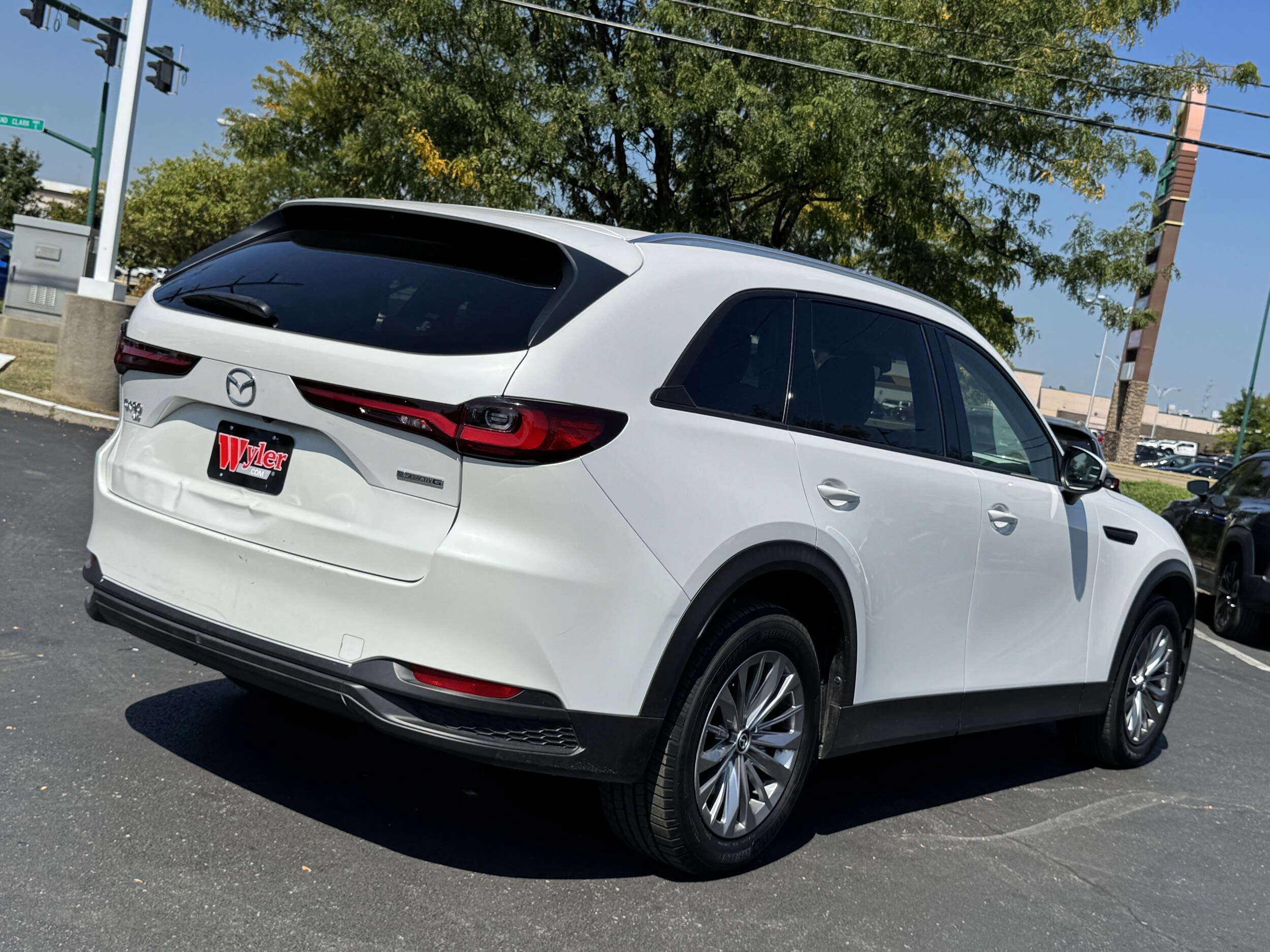 2024 Mazda CX-90 3.3 Turbo Preferred Plus photo 2