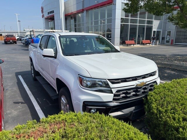 2022 Chevrolet Colorado LT photo 3