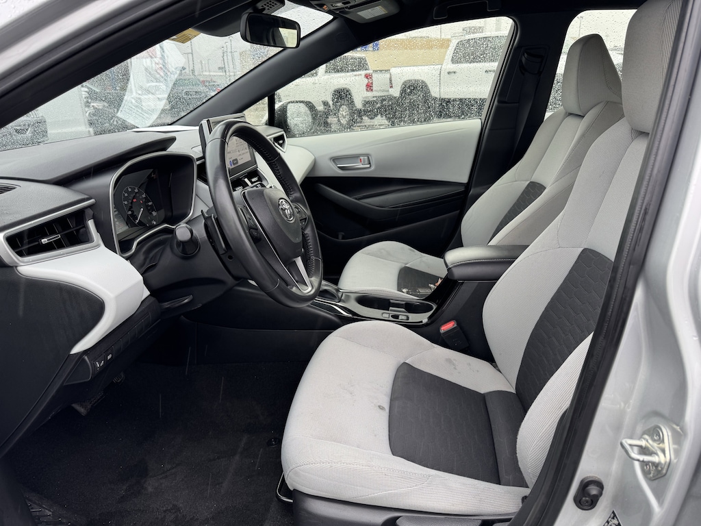 Used 2023 Toyota Corolla Hatchback SE Hatchback