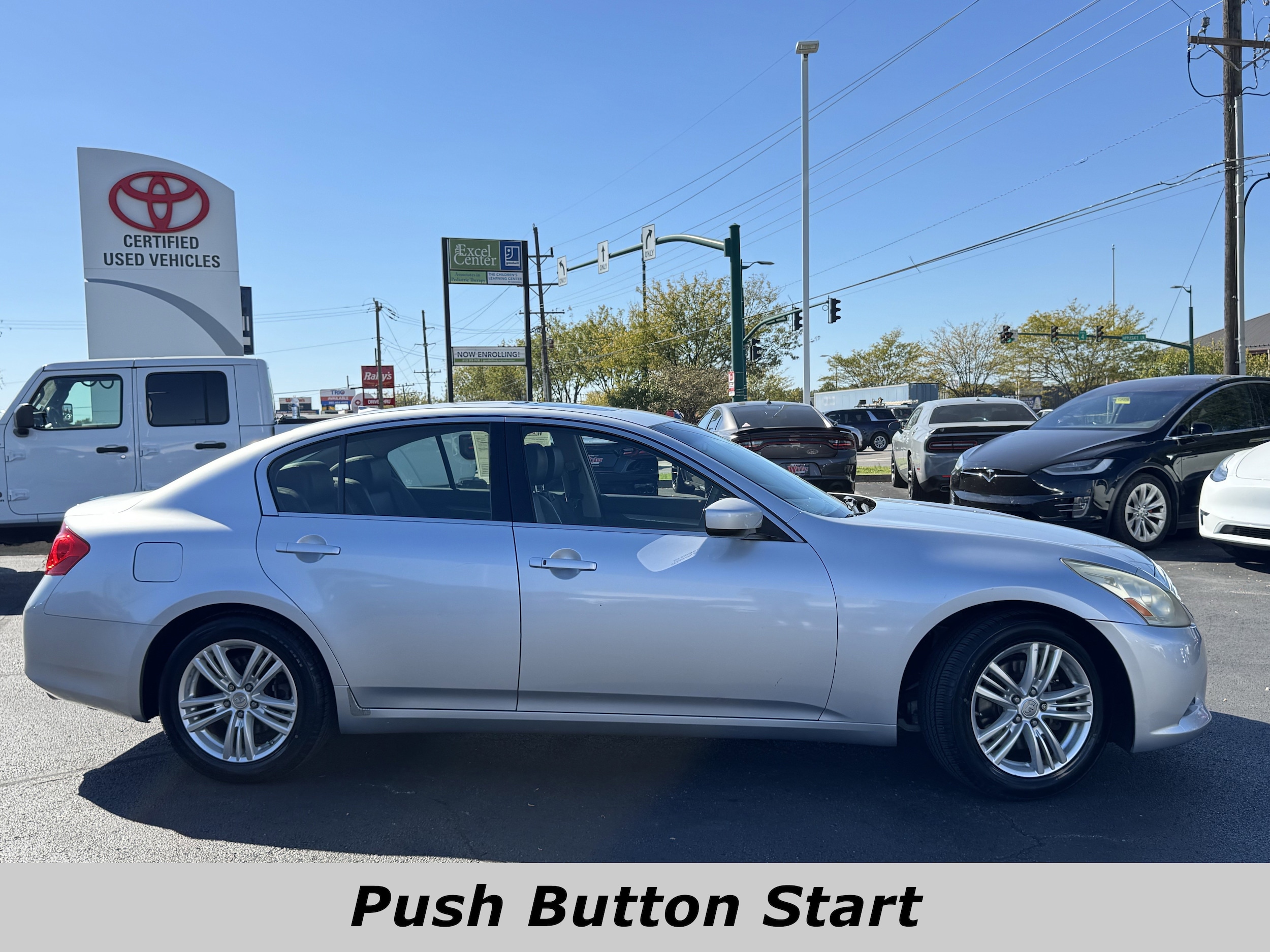 Used 2011 INFINITI G Sedan 37 Journey with VIN JN1CV6AP2BM509261 for sale in Clarksville, IN