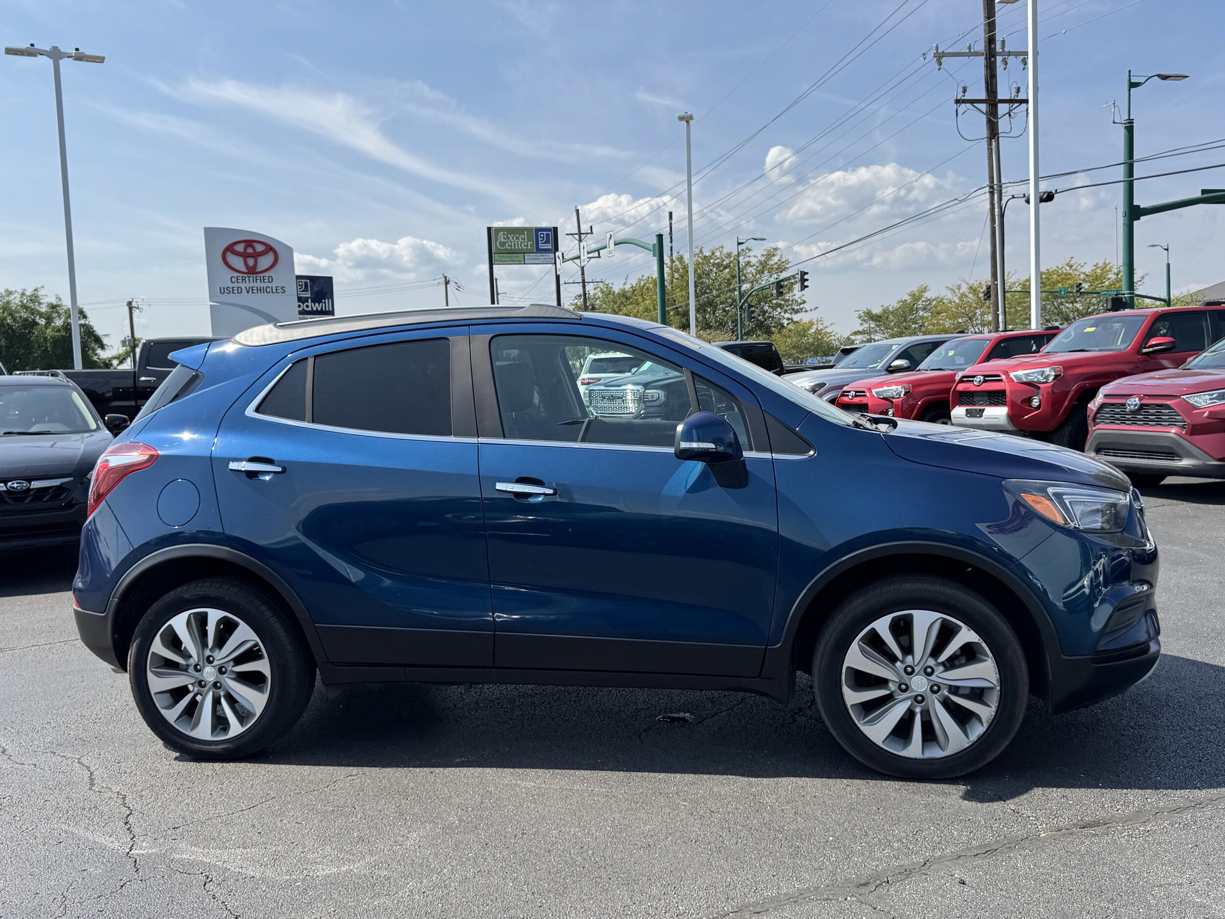 2019 Buick Encore Preferred photo 2