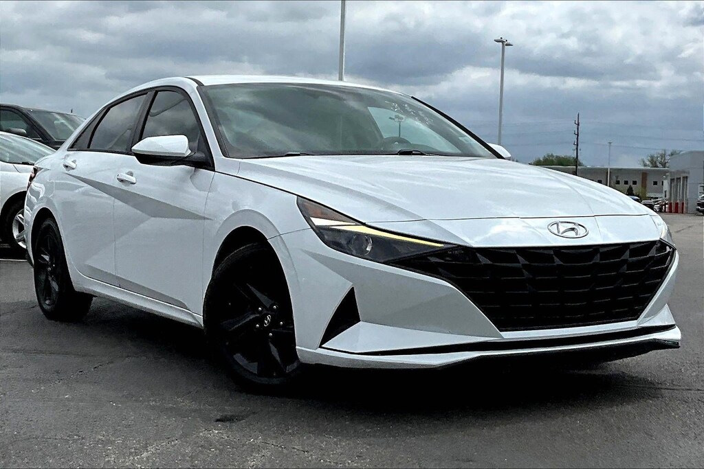 Used 2021 Hyundai Elantra SEL Sedan