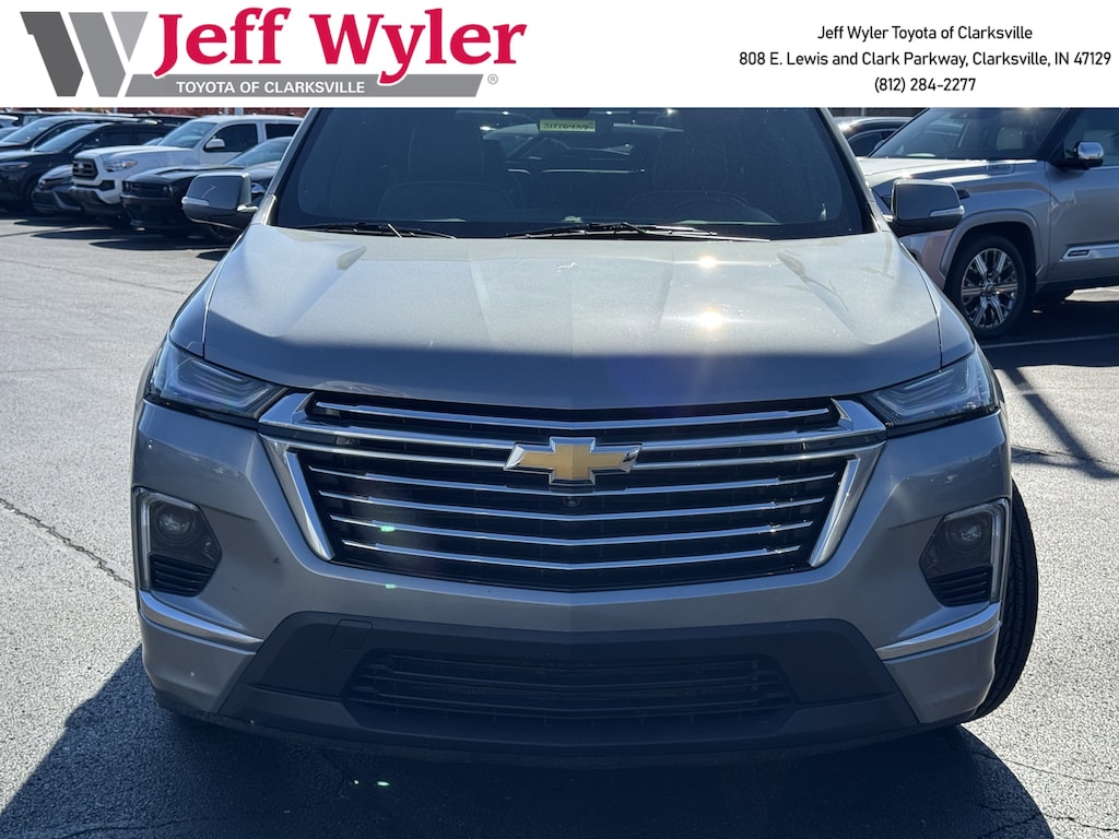 Used 2023 Chevrolet Traverse Premier SUV