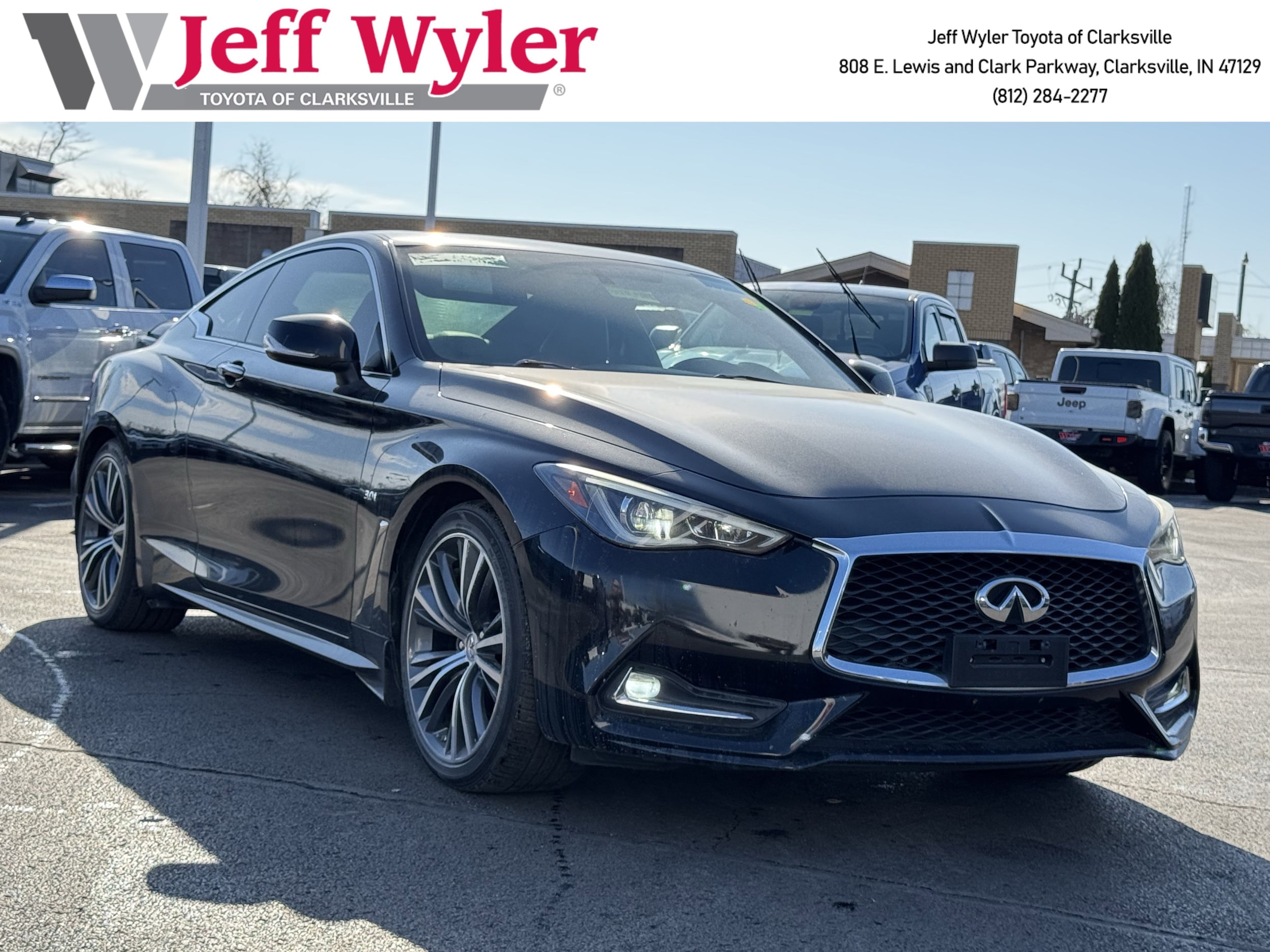 2017 INFINITI Q60 Coupe Premium