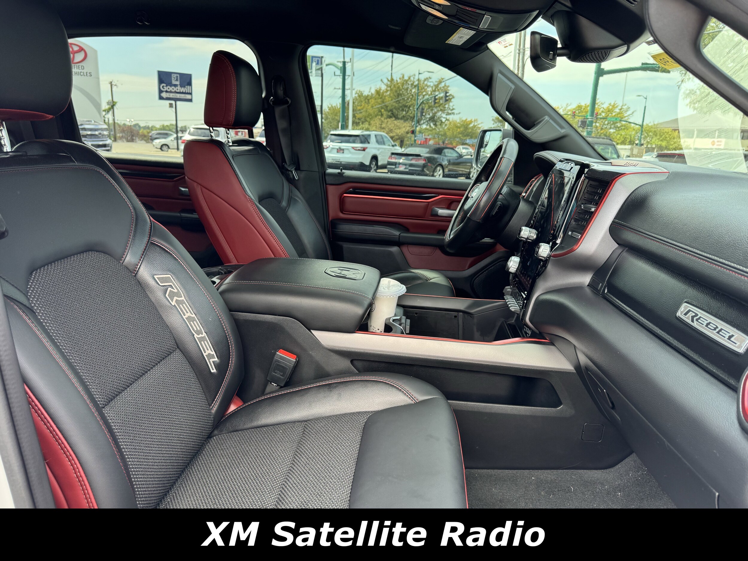 2022 Ram 1500 Rebel photo 4