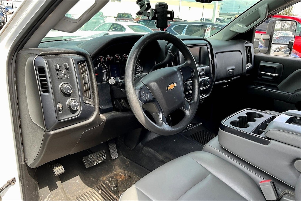 Used 2019 Chevrolet Silverado 2500HD WT Truck Crew Cab