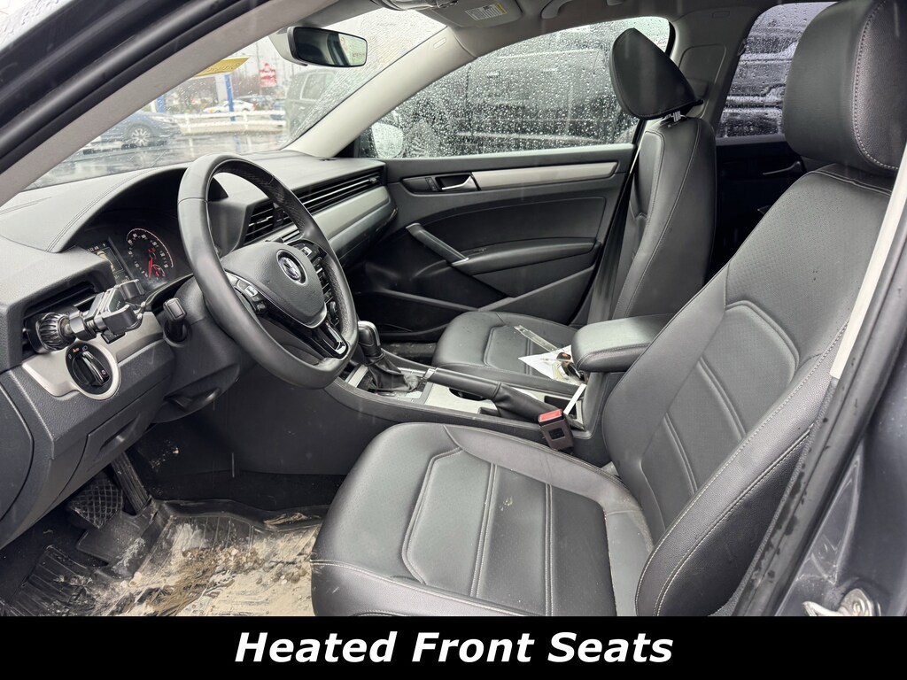 Used 2022 Volkswagen Passat 2.0T SE Sedan