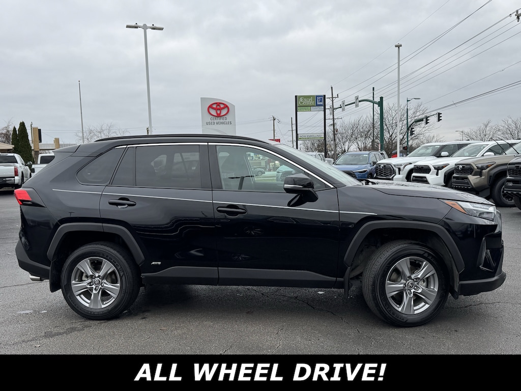 Used 2024 Toyota RAV4 Hybrid XLE SUV