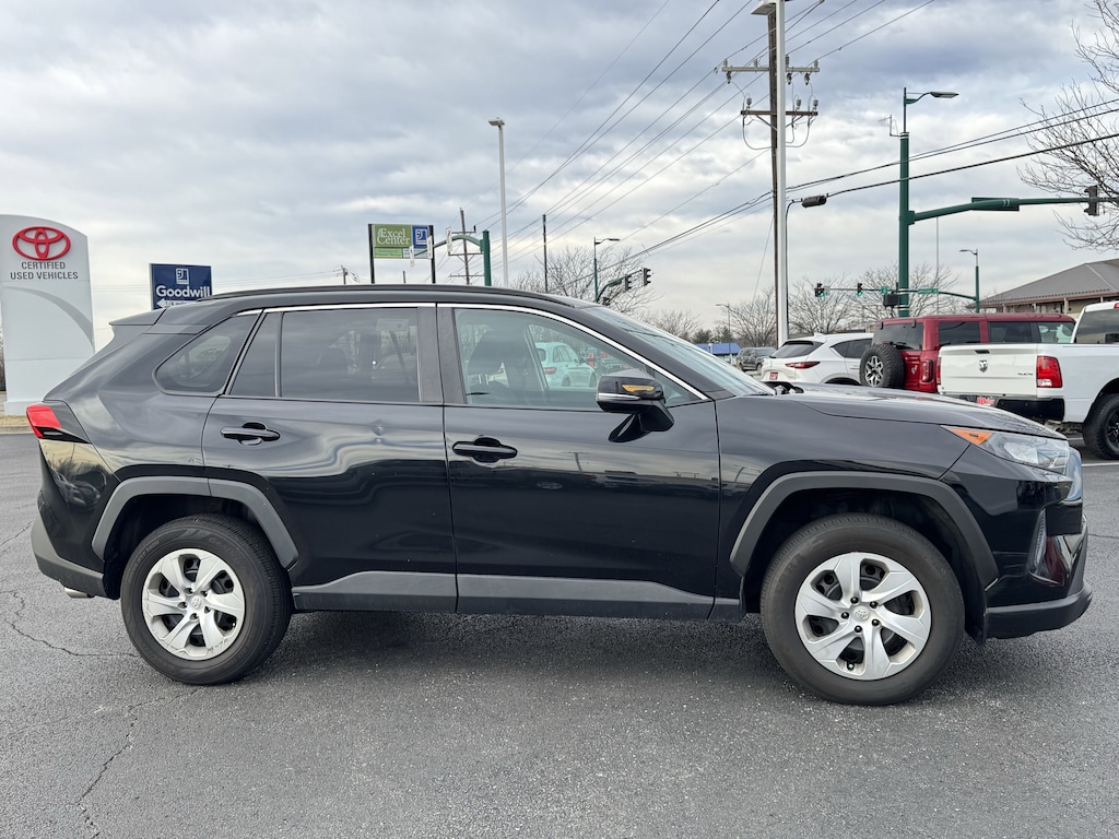 Used 2021 Toyota RAV4 LE SUV