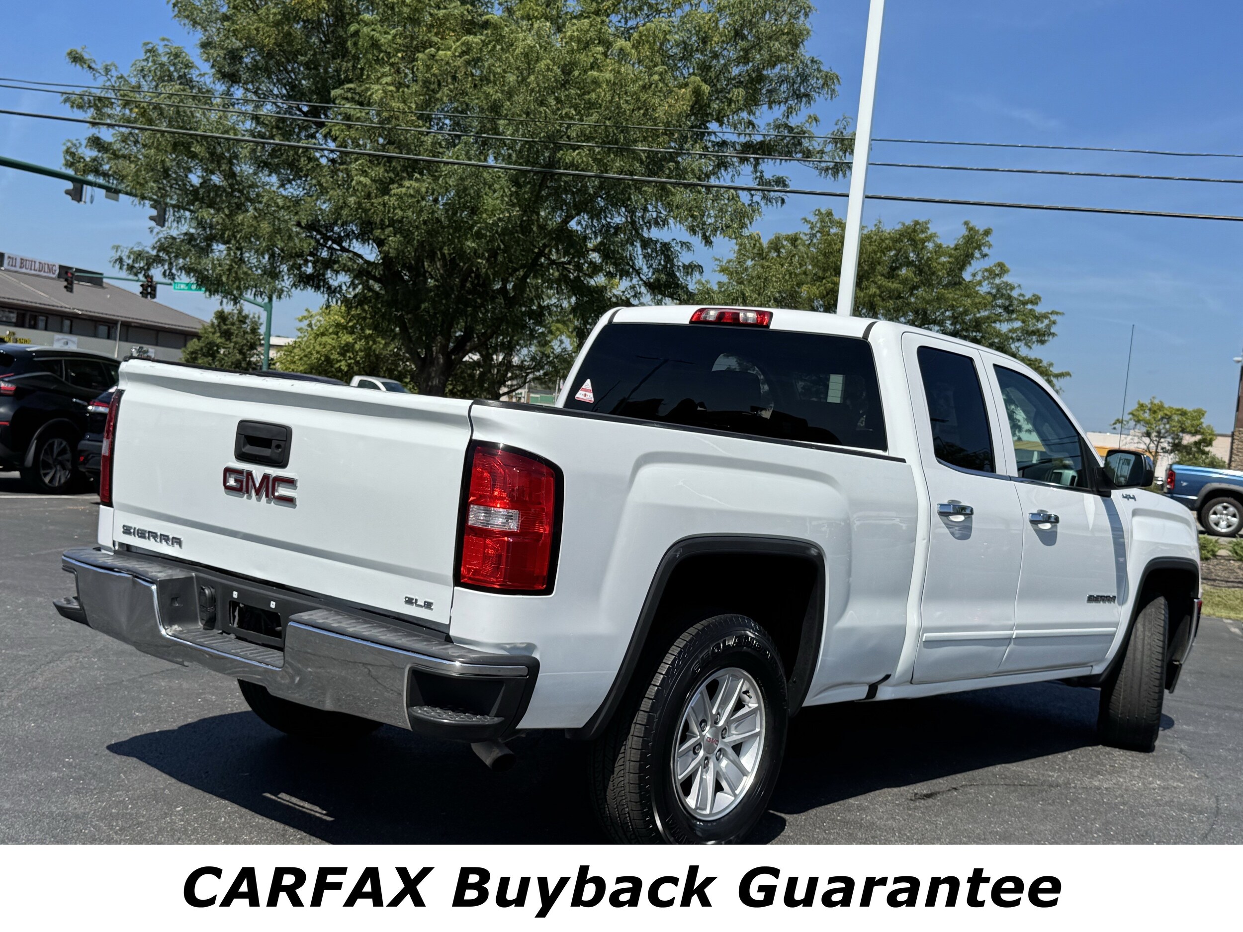 2018 Gmc Sierra 1500 SLE photo 3