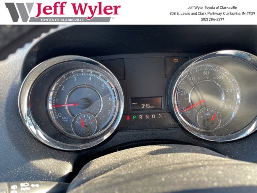 Used 2015 Chrysler Town & Country LX Van