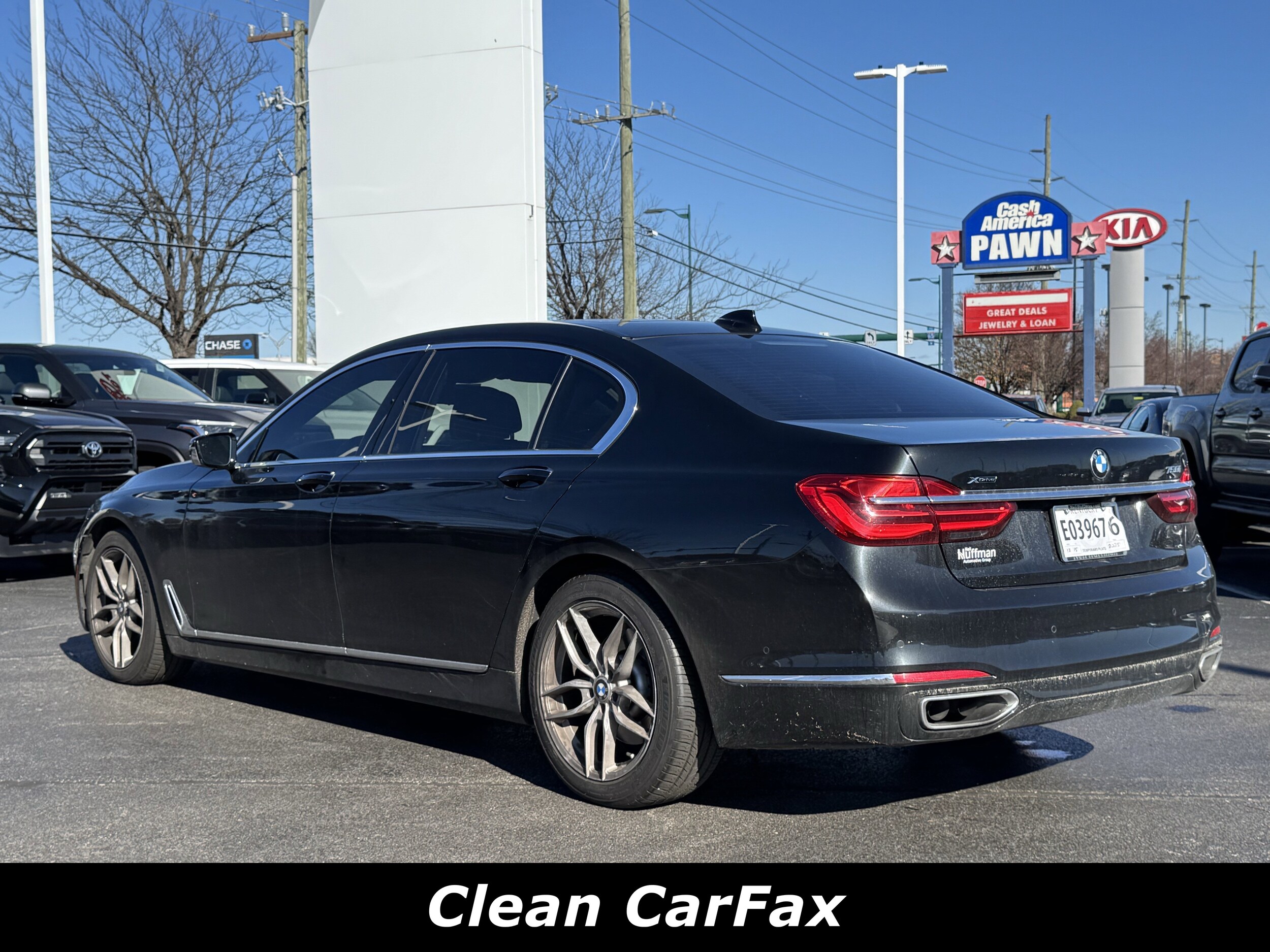 2018 Bmw 750i xDrive Sedan photo 2