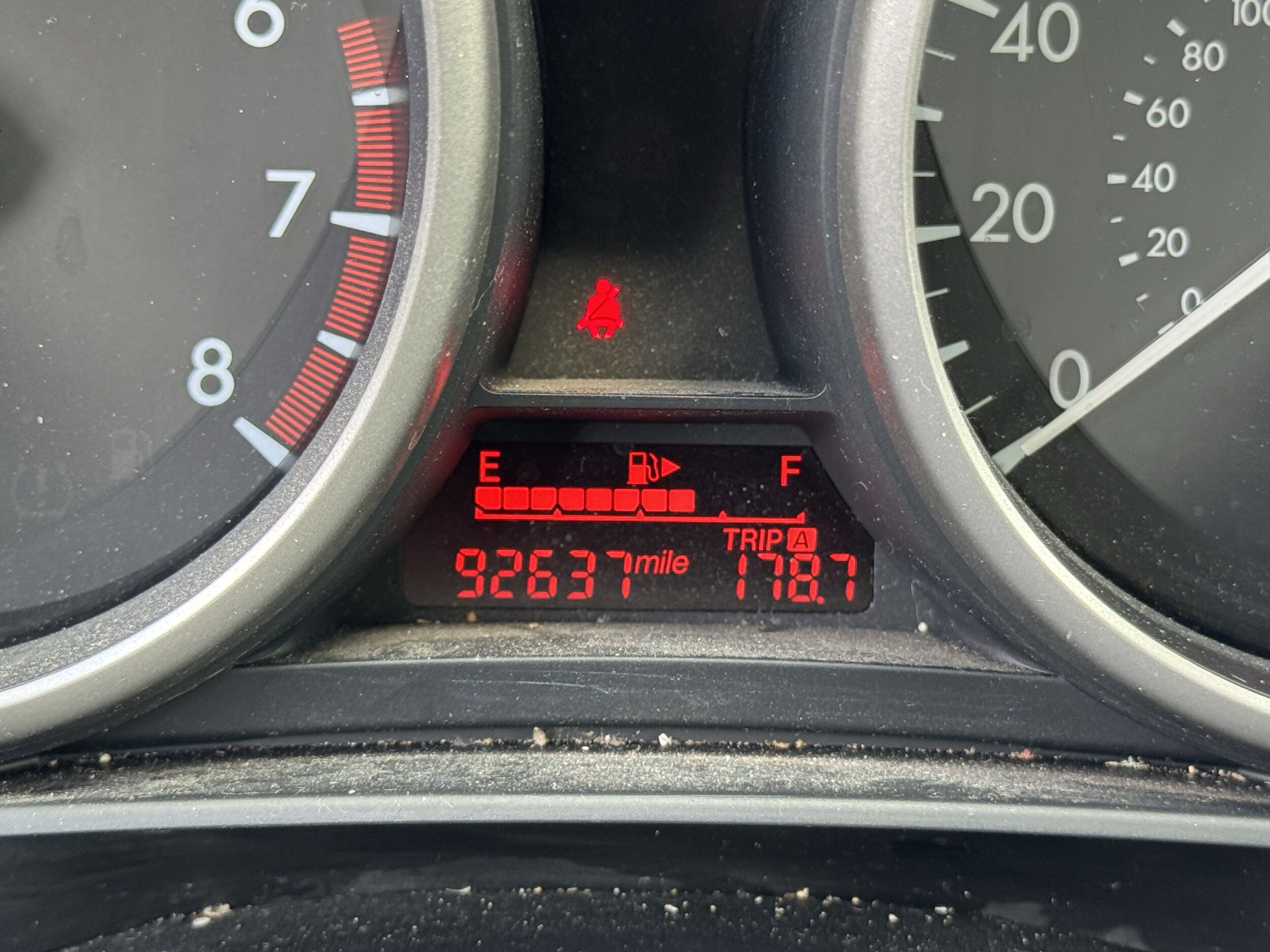 2014 Mazda Mazda5 Sport photo 3