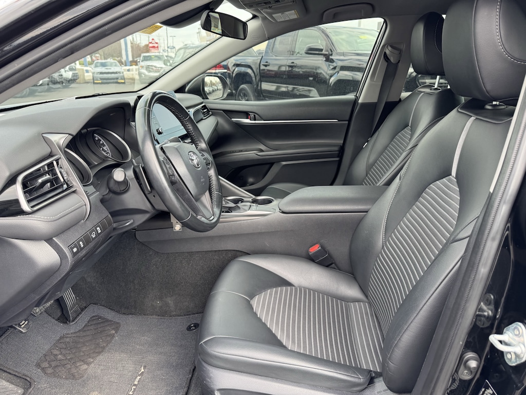 Used 2024 Toyota Camry SE Sedan
