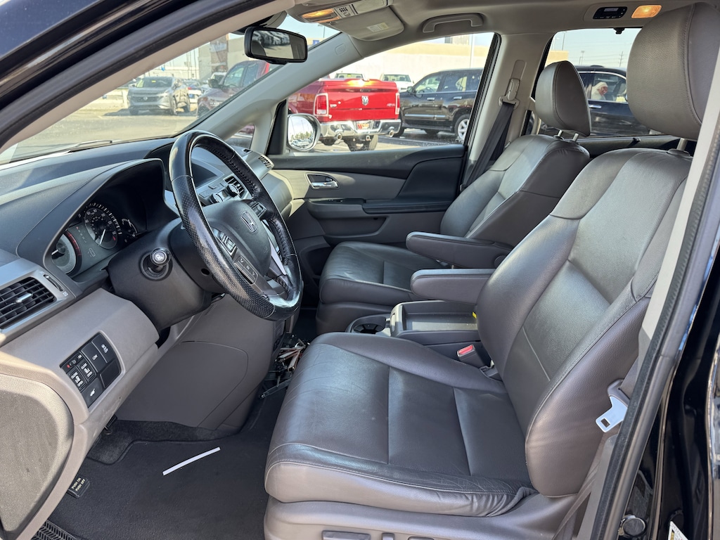 Used 2016 Honda Odyssey EX-L Van Passenger Van