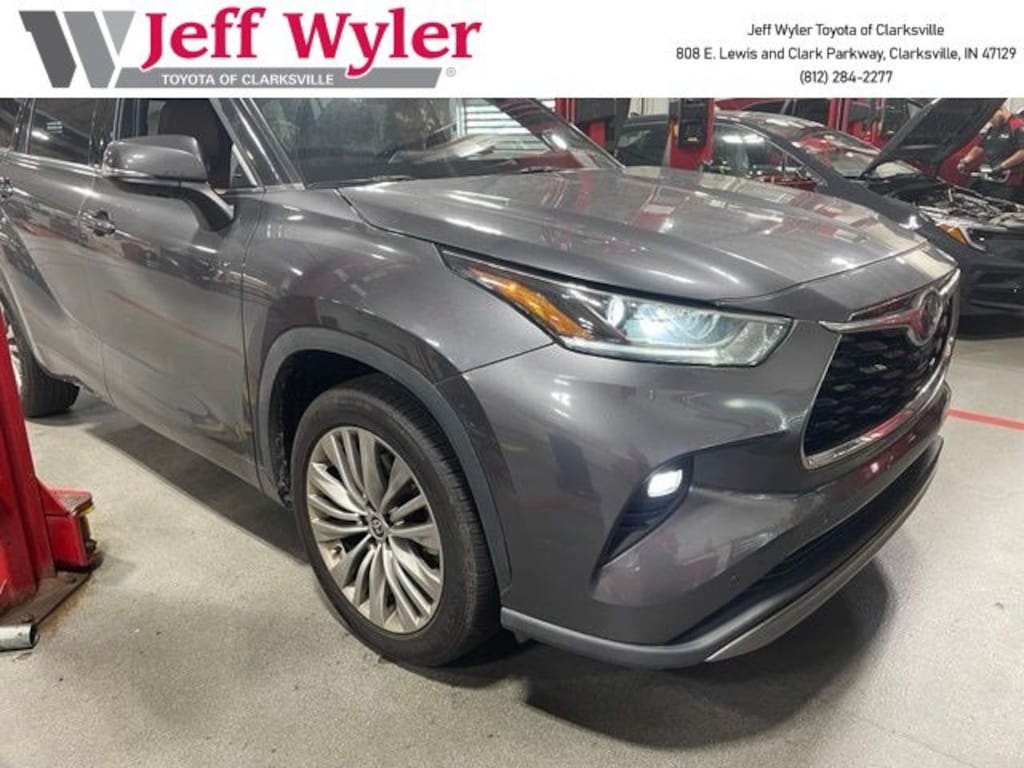 Used 2022 Toyota Highlander Hybrid Platinum SUV