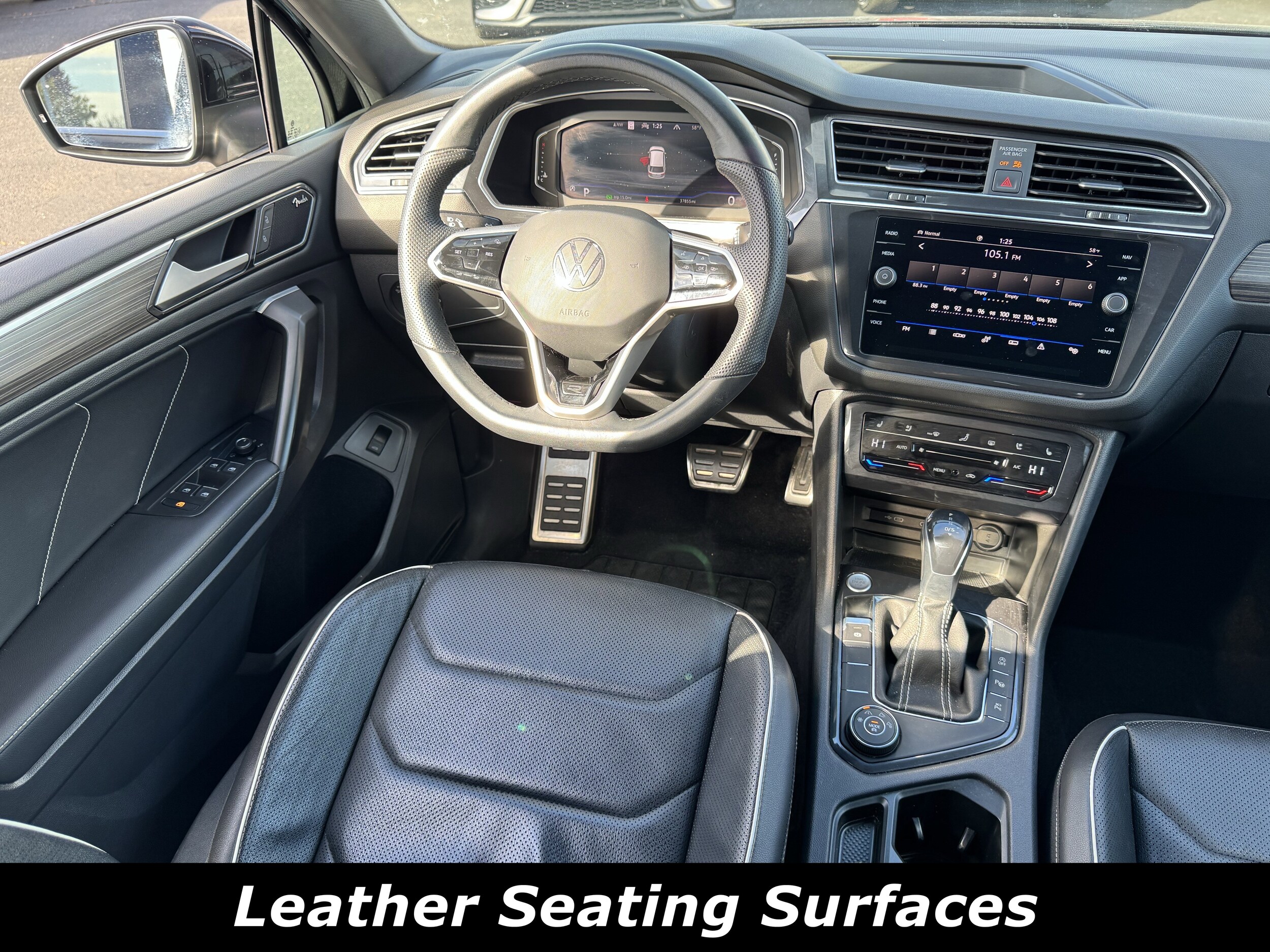 2022 Volkswagen Tiguan SEL Premium R-Line photo 2