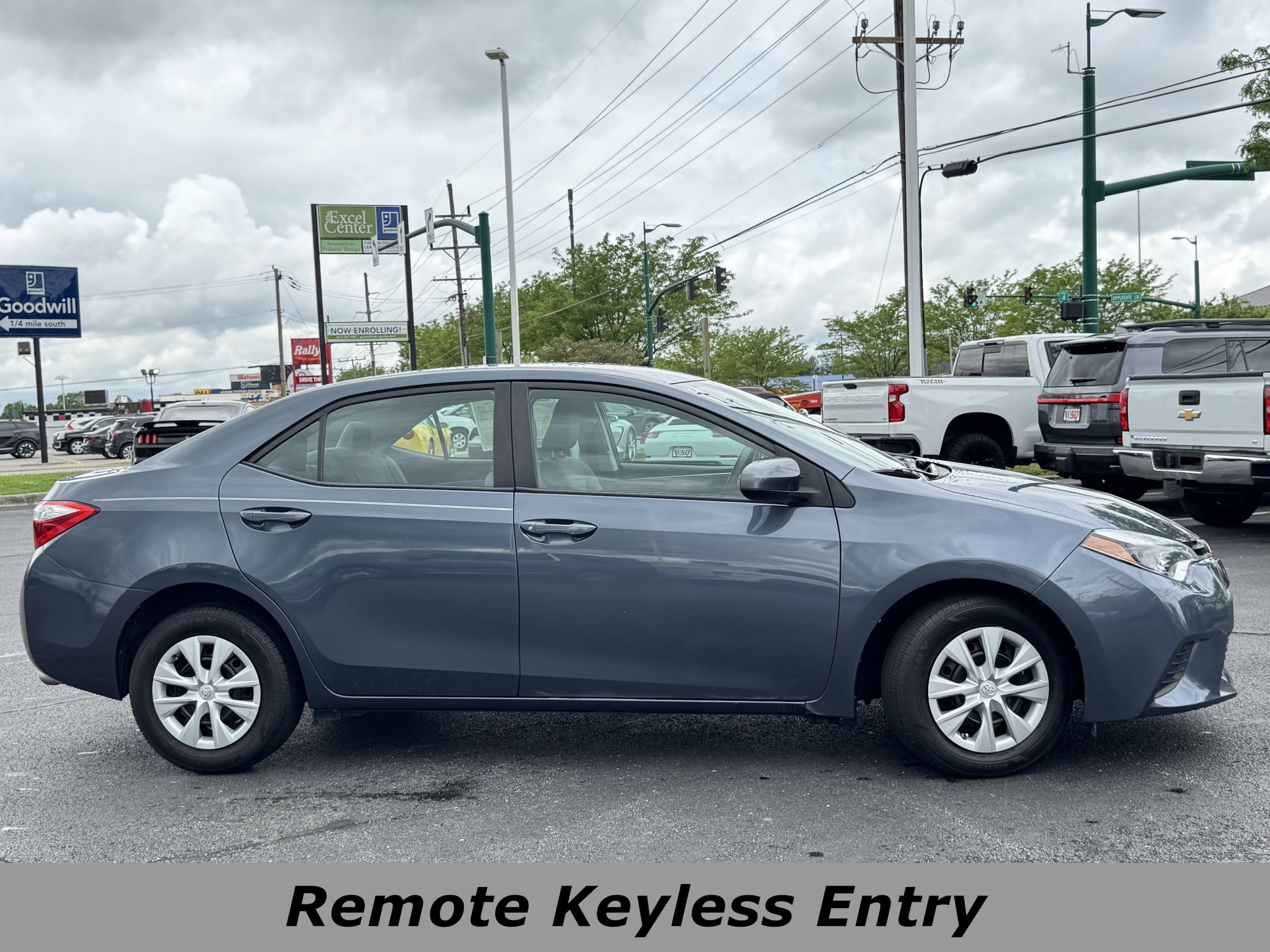 Used 2014 Toyota Corolla L with VIN 2T1BURHE8EC064138 for sale in Clarksville, IN