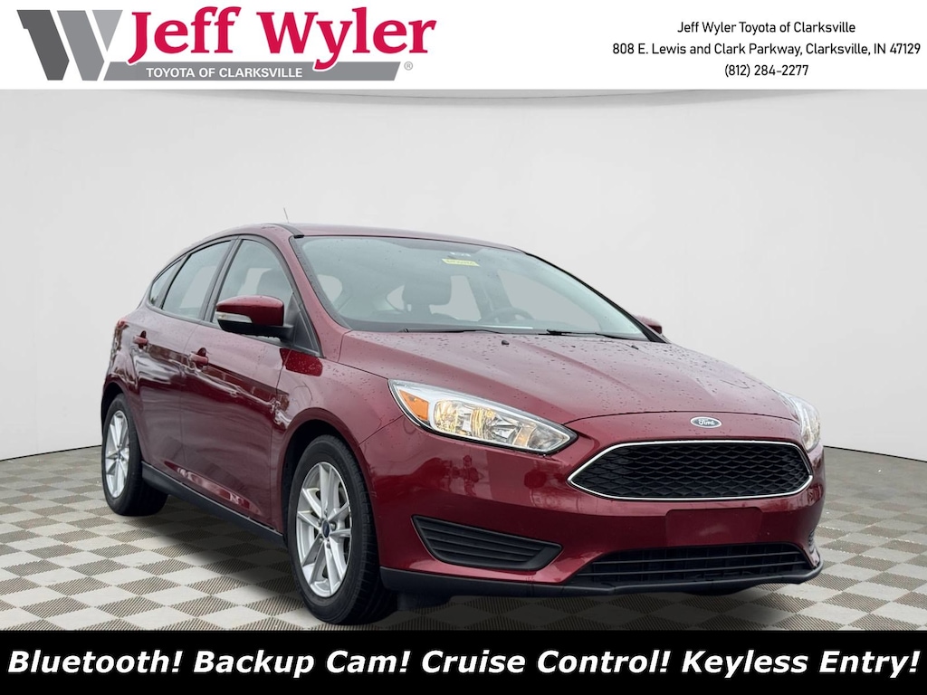 Used 2015 Ford Focus SE Hatchback