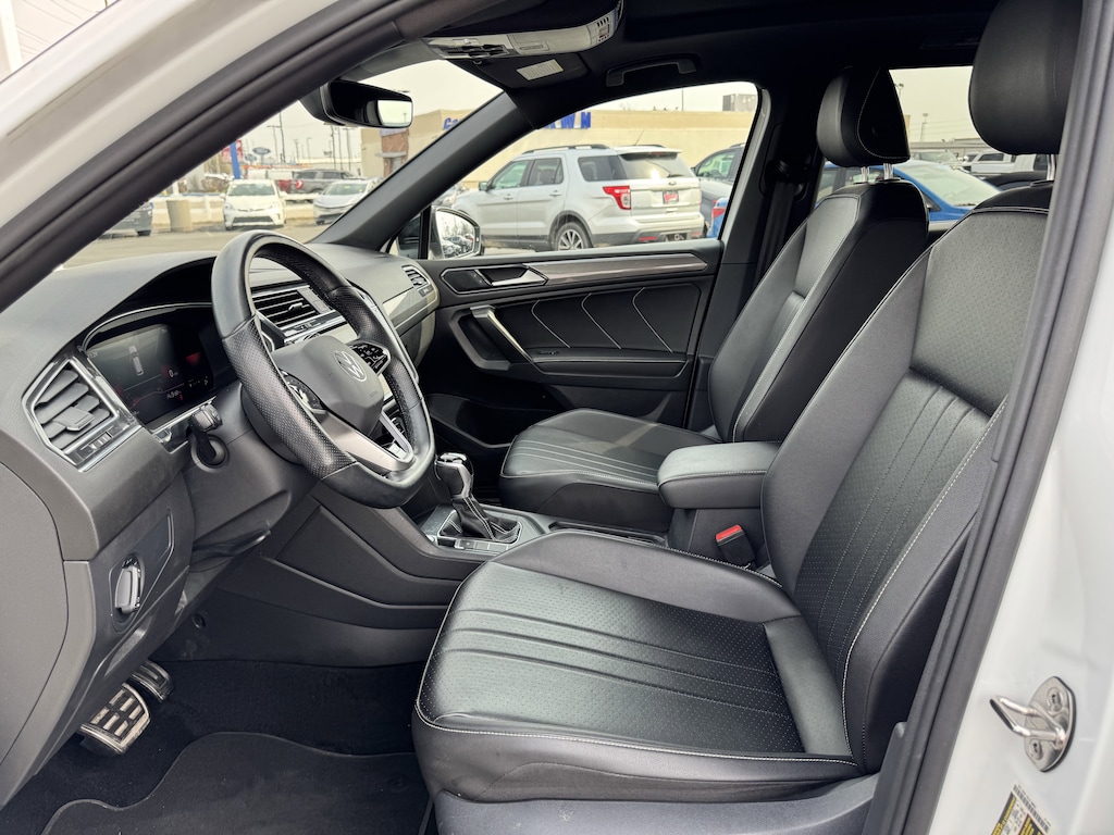 Used 2022 Volkswagen Tiguan 2.0T SE R-Line Black SUV
