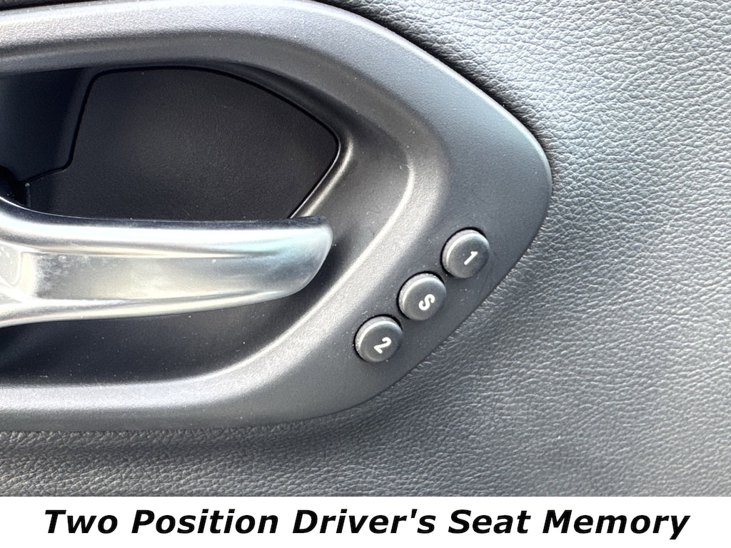 Used 2019 Jeep Cherokee Overland 4x4 SUV