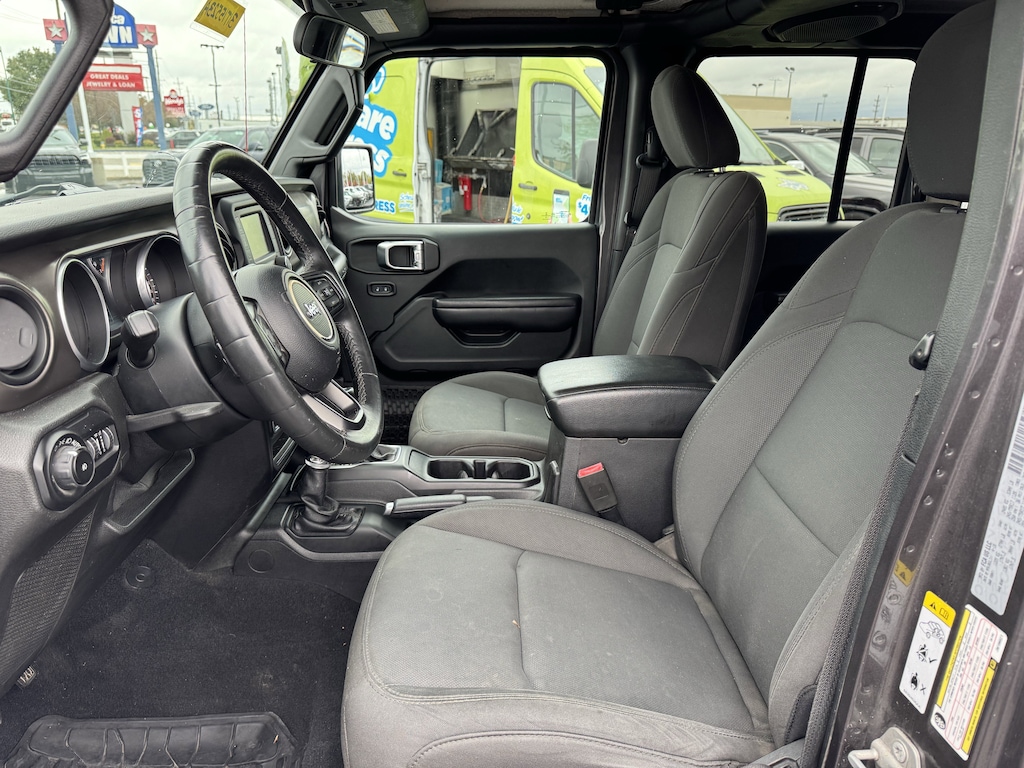 Used 2018 Jeep Wrangler Unlimited Sport 4x4 SUV