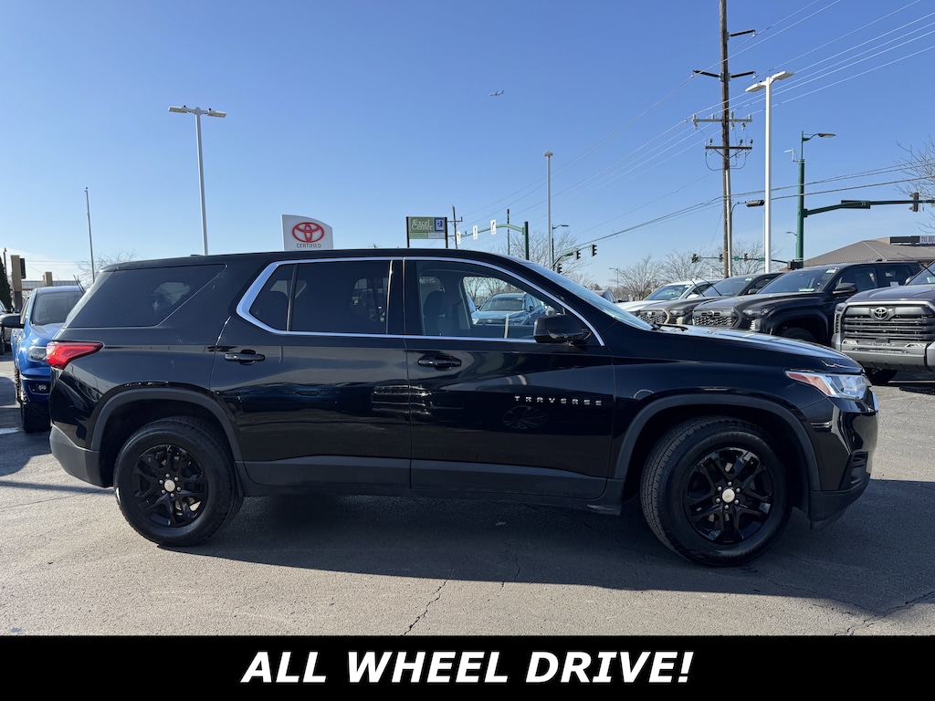 Used 2019 Chevrolet Traverse LS w/1LS SUV