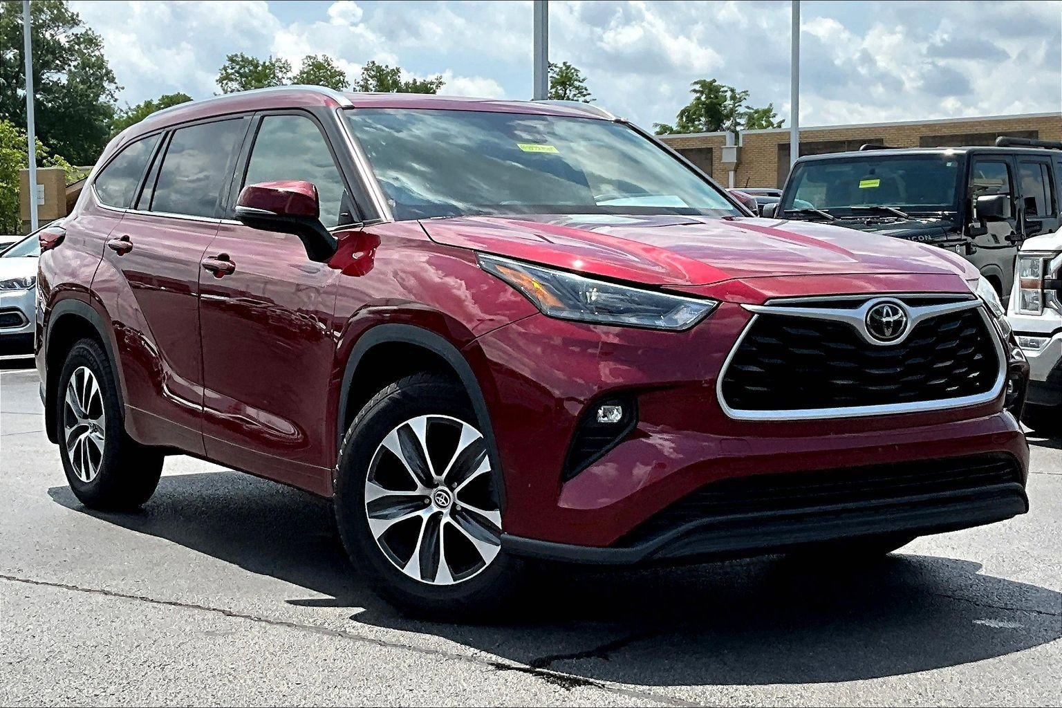 〚HIGHLANDER・PINK〛No.45／LimitedEdition100 Toyota Highlander Certified Pre-Owned Cars for Sale in Minneapolis