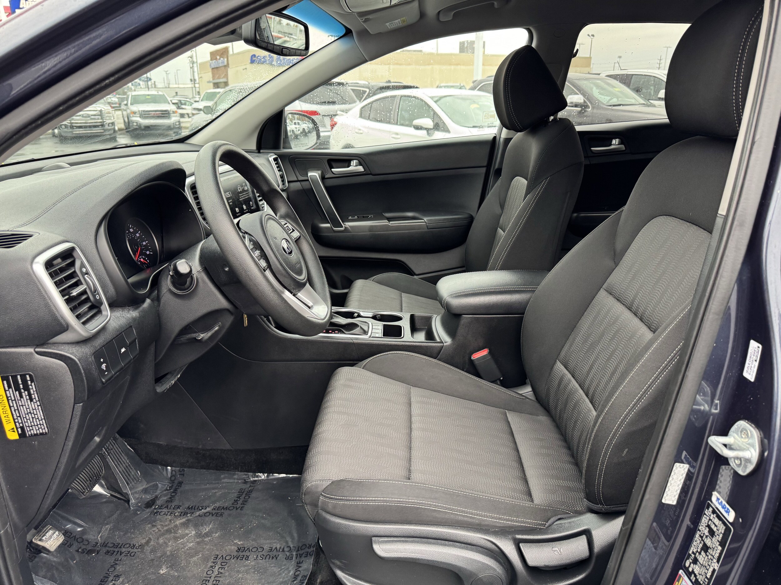 2020 Kia Sportage LX photo 4