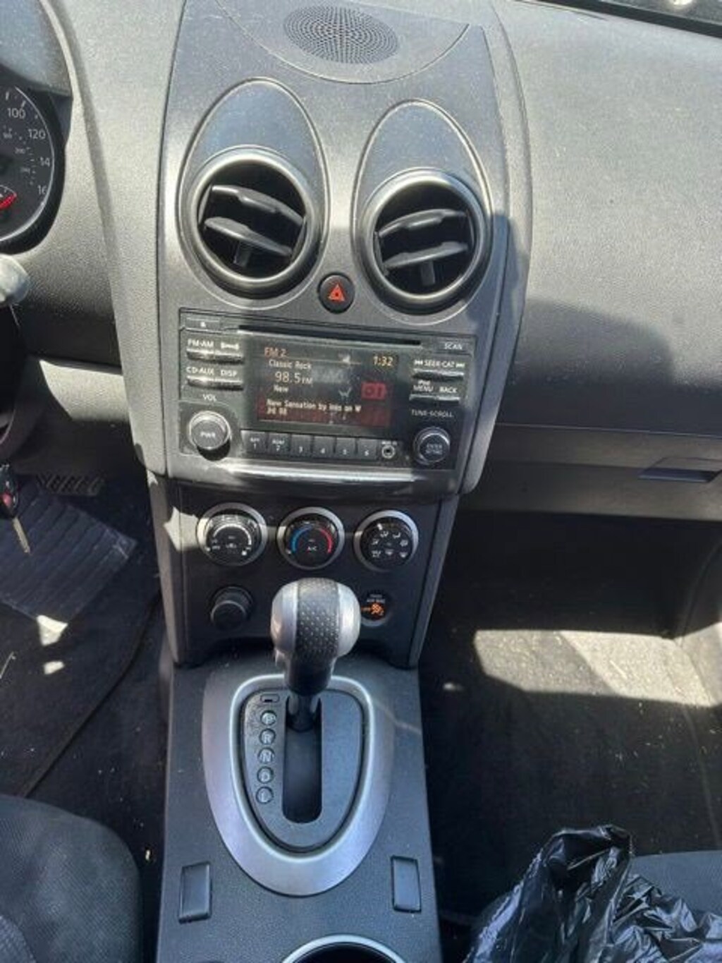 Used 2014 Nissan Rogue Select S SUV