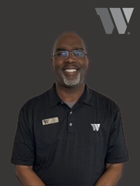 Staff member Bob Hearn from ID_343f083812c8