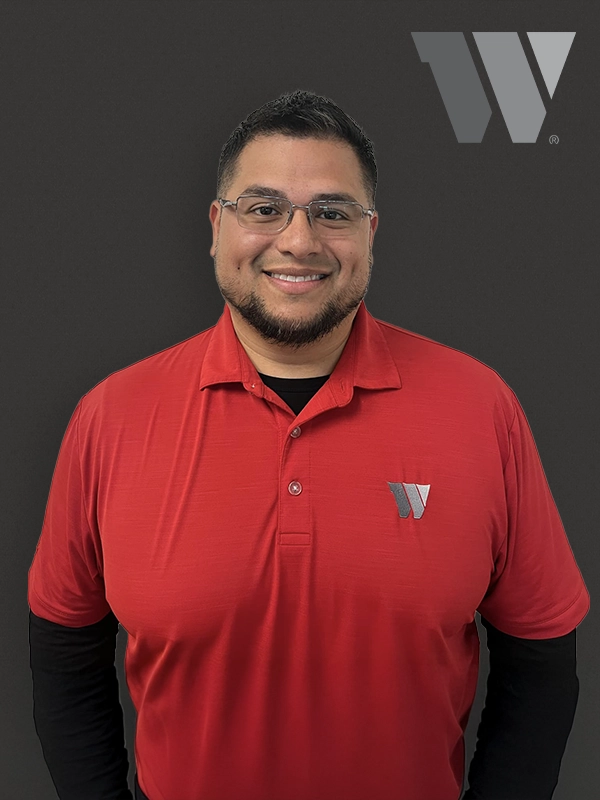 Staff member Edwin Rodriguez from ID_343f083812c8