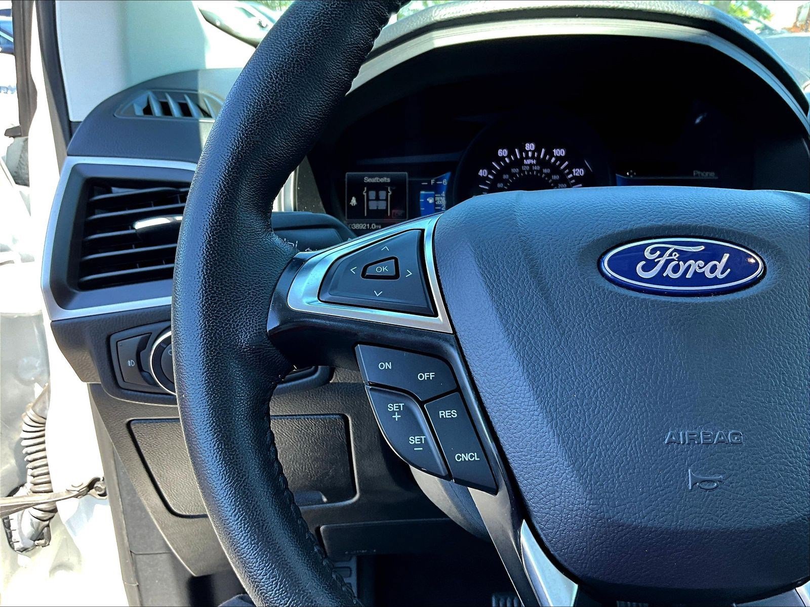 2024 Ford Edge SEL - Photo 15