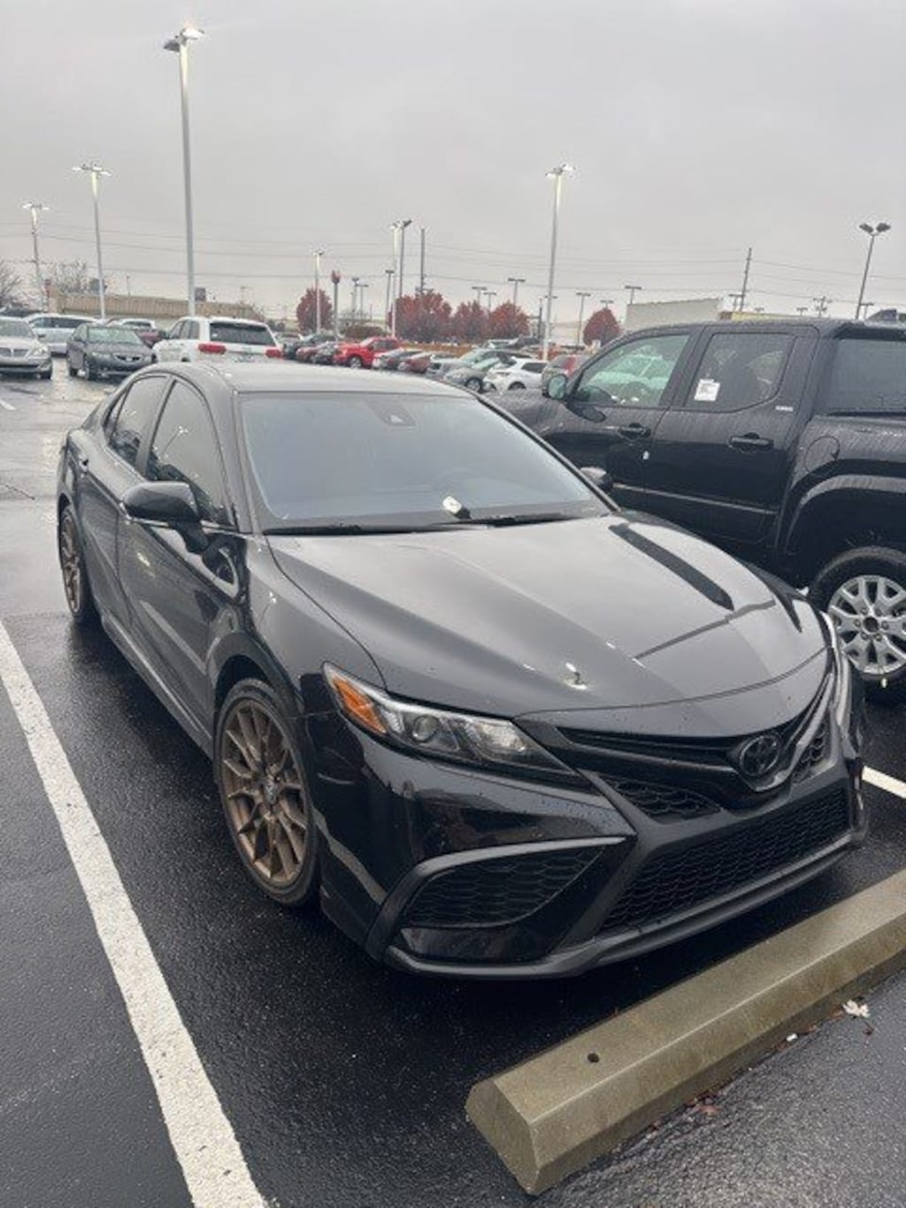 Used 2023 Toyota Camry SE Sedan