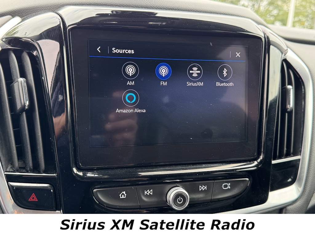 Used 2020 Chevrolet Traverse LT Leather SUV