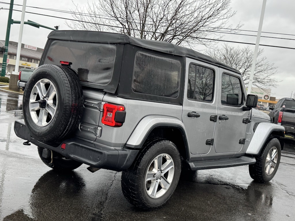 Used 2018 Jeep Wrangler Unlimited Sahara 4x4 SUV