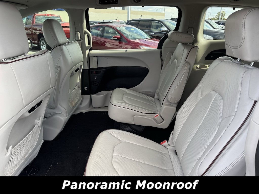 Used 2019 Chrysler Pacifica Limited Van Passenger Van