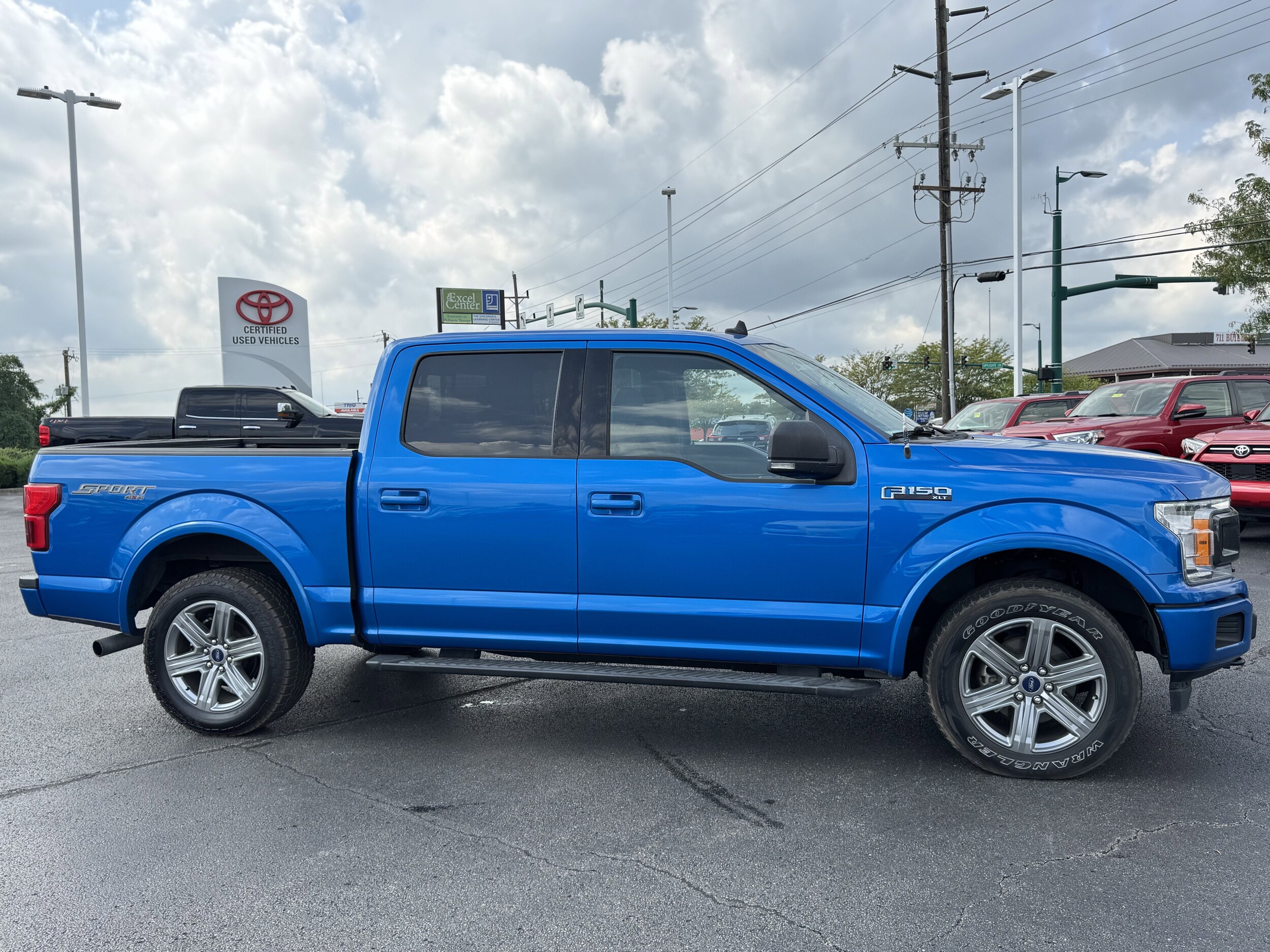 2019 Ford F-150 photo 2