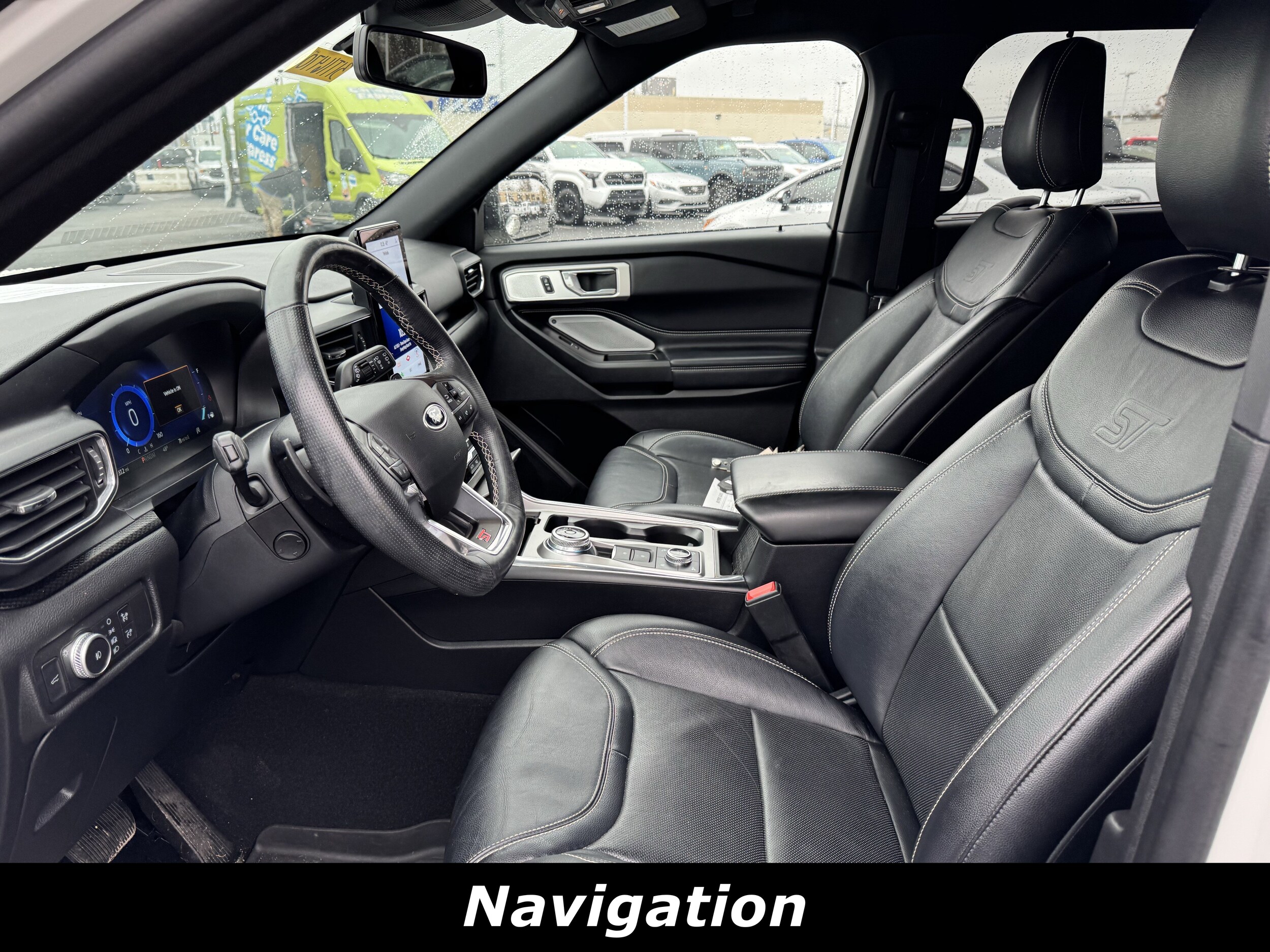 2020 Ford Explorer ST photo 3