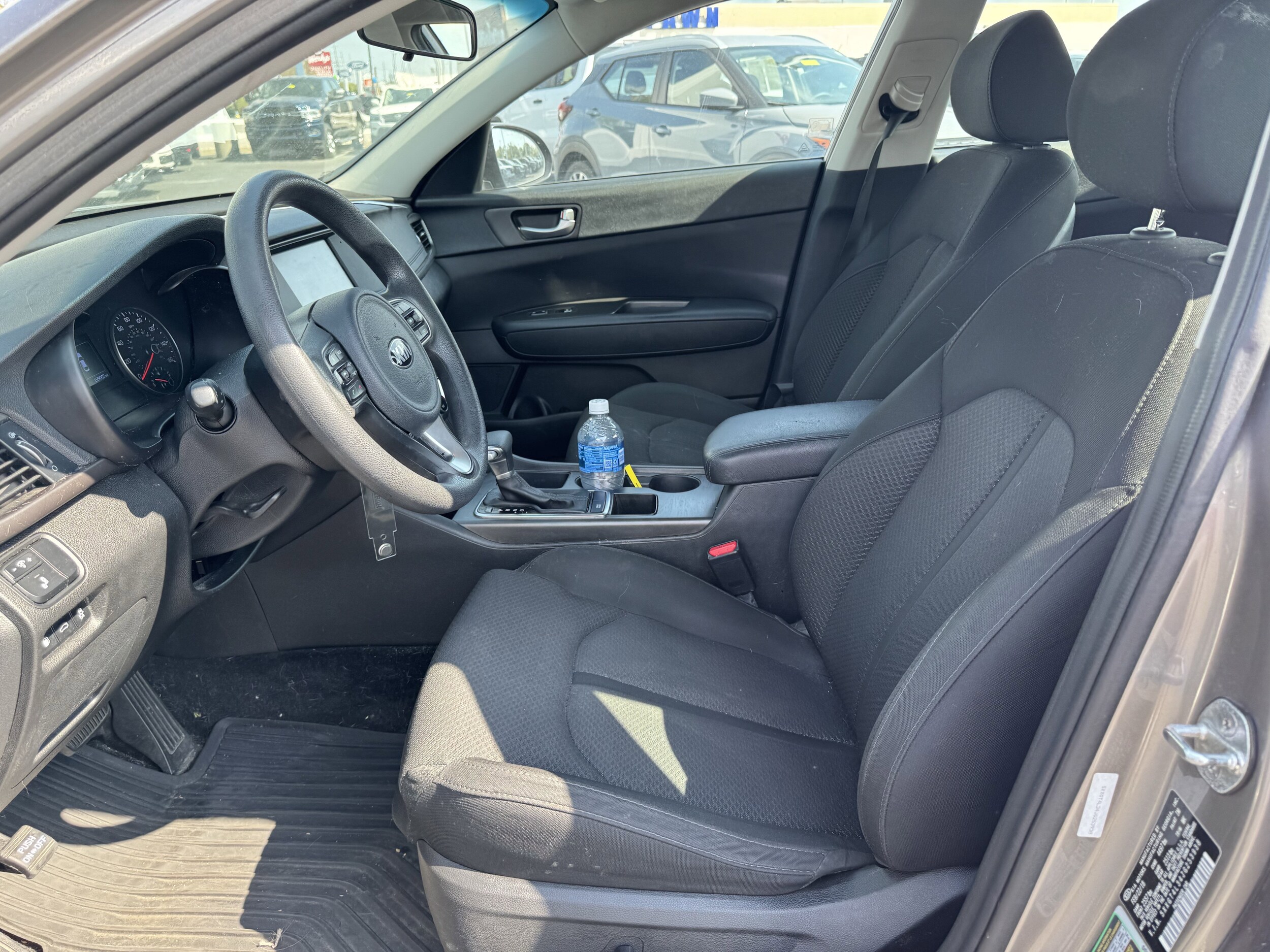 2018 Kia Optima LX photo 4